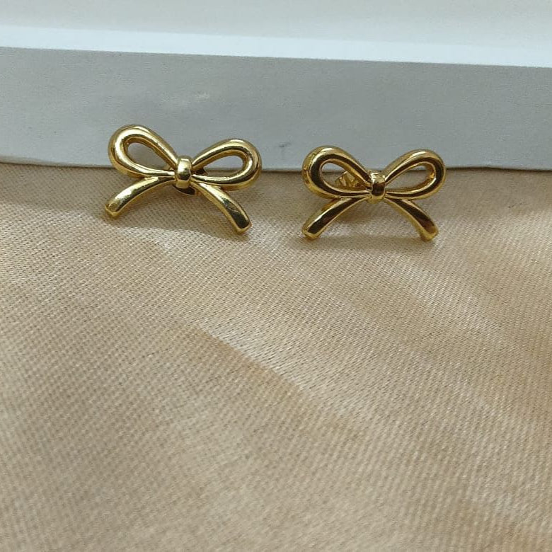 Minimal Bow (Anti Tarnish) Studs