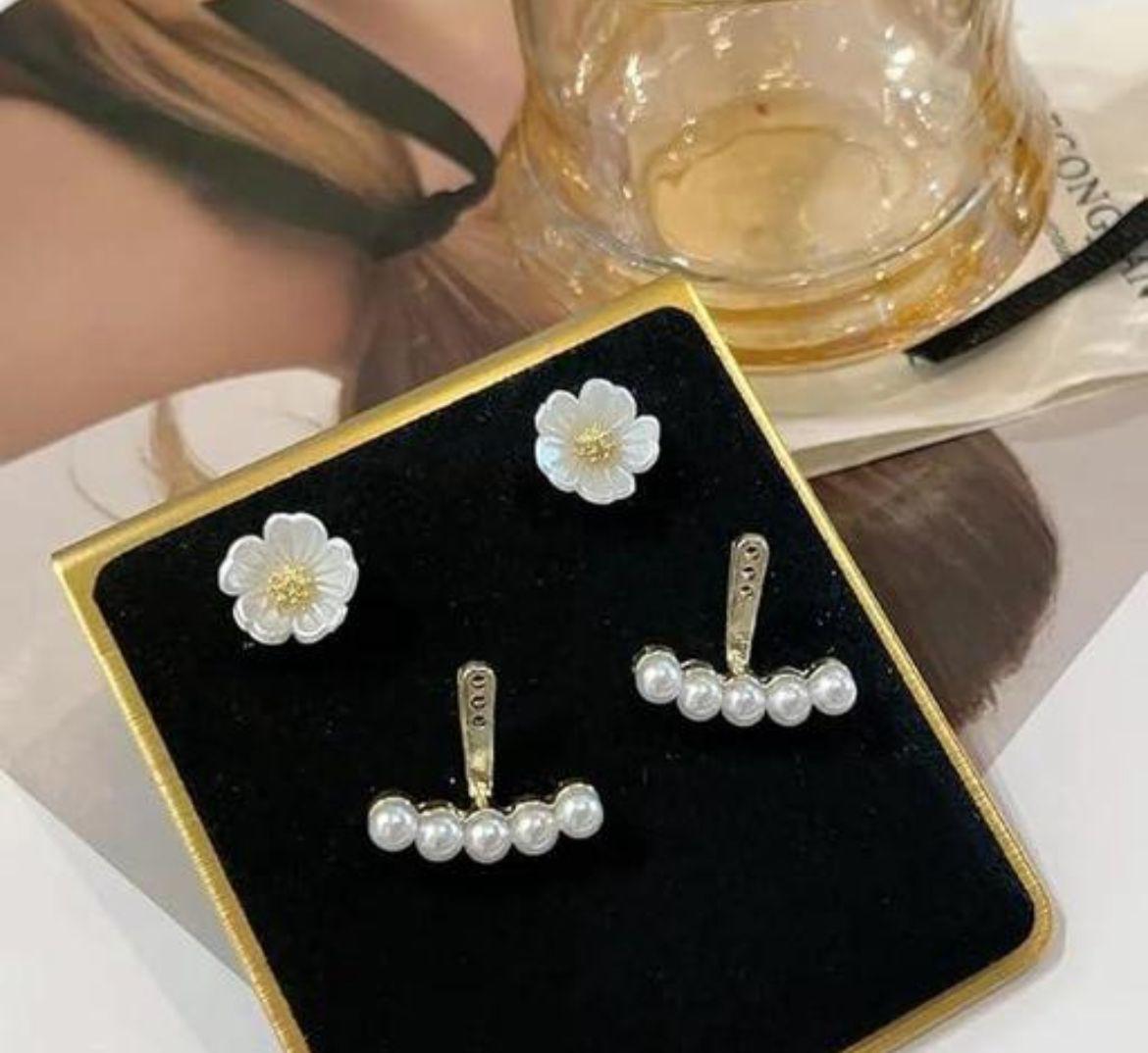 Minimal Flower Pearl Detachable Earrings