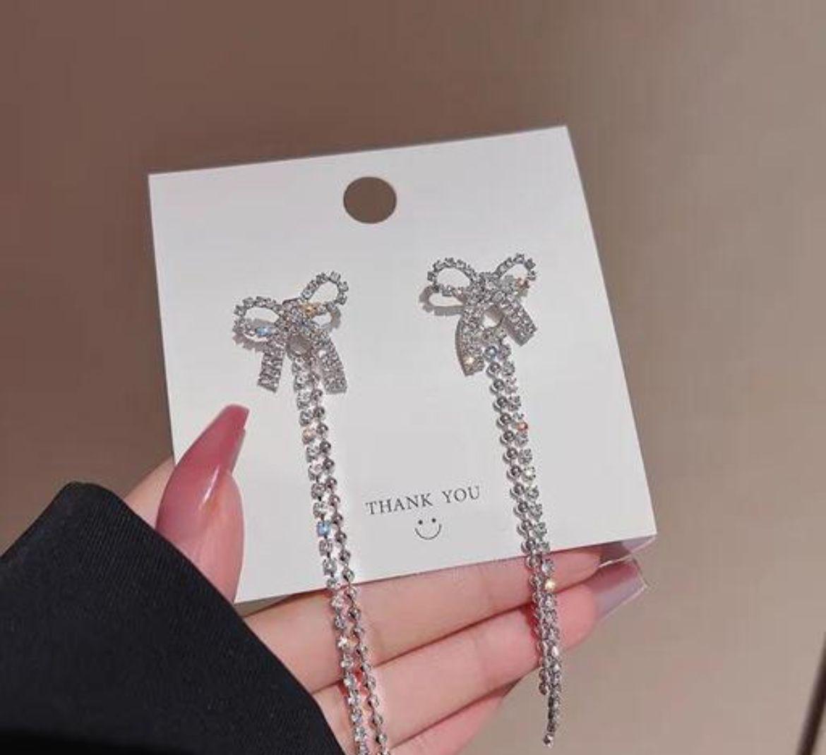 Rhinestone Bow Long Chain Earrings