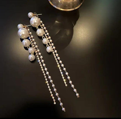 Chic  Trendy Pearl Stones Detachable Long Earrings