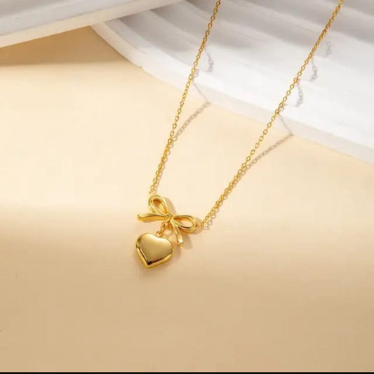 Bow & Heart Anti tarnish neckchain