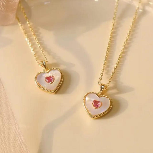 Trending Heart Anti Tarnish Minimal Neckpiece