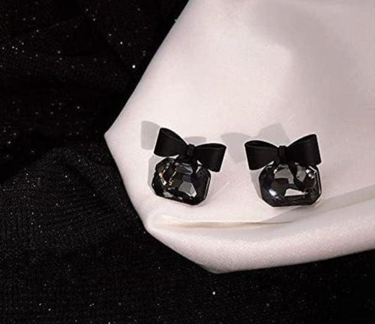 Korean Bow Studs