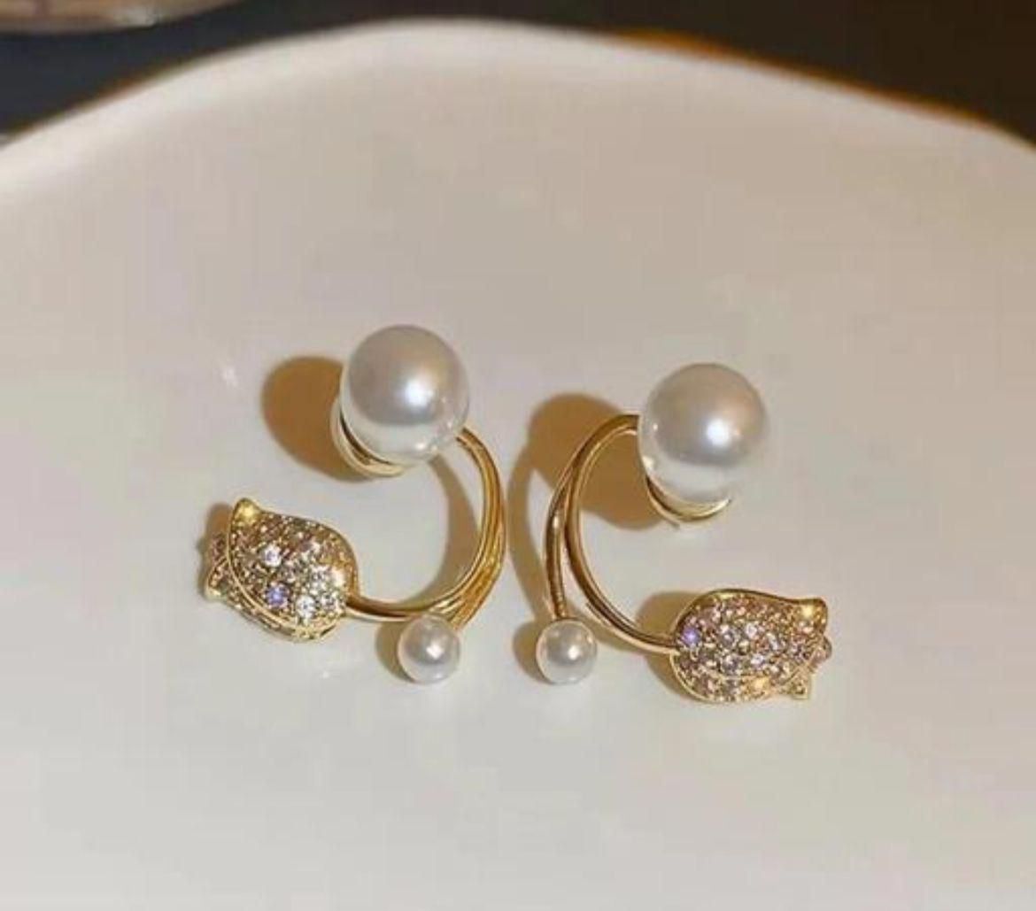 GOLDEN PEARL DETACHABLE EARRING