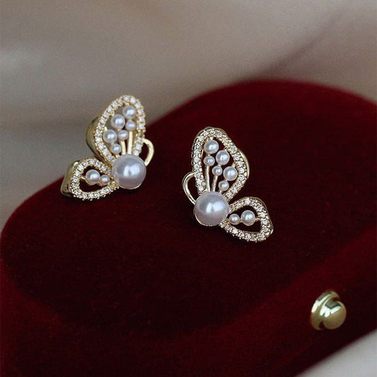 Butterfly Minimal Pearl Studs