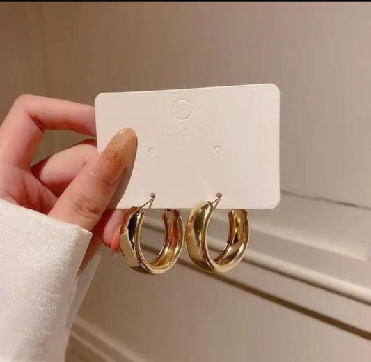 Everyday Classic Gold Hoops