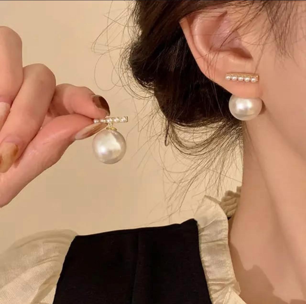 Dainty Pearl Detachable Studs